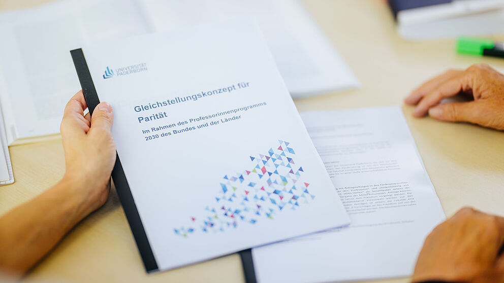 UPB_Symbolfoto_Gleichstellung_Bericht Symbolfoto Gleichstellung